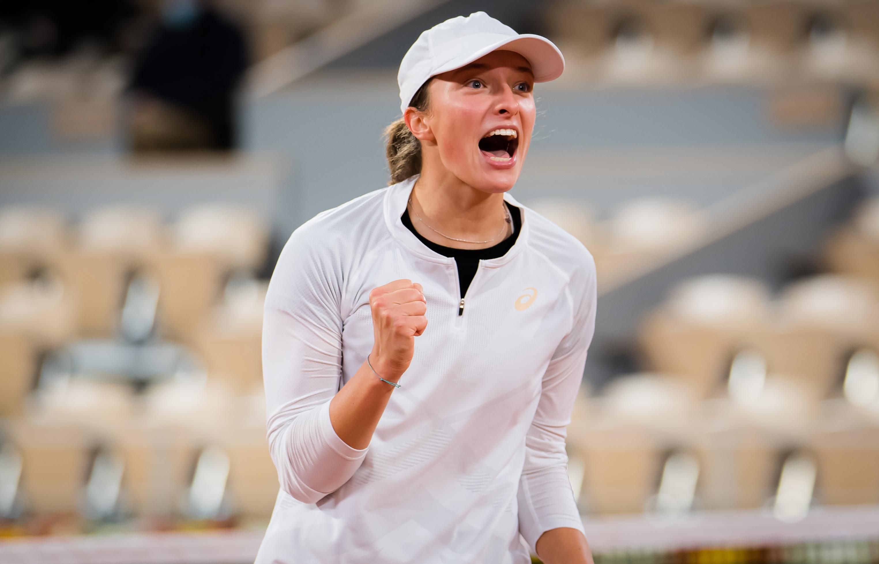 19-летняя полячка Ига Швёнтек сенсационно победила на Ролан Гаррос 19-летняя полячка Ига Швёнтек сенсационно победила на Ролан Гаррос