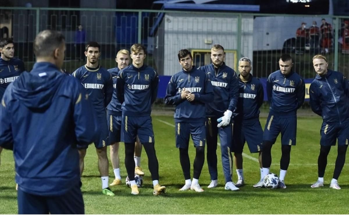 Гравці збірної України здали тест на коронавірус: хто зможе зіграти проти Іспанії Гравці збірної України здали тест на коронавірус: хто зможе зіграти проти Іспанії