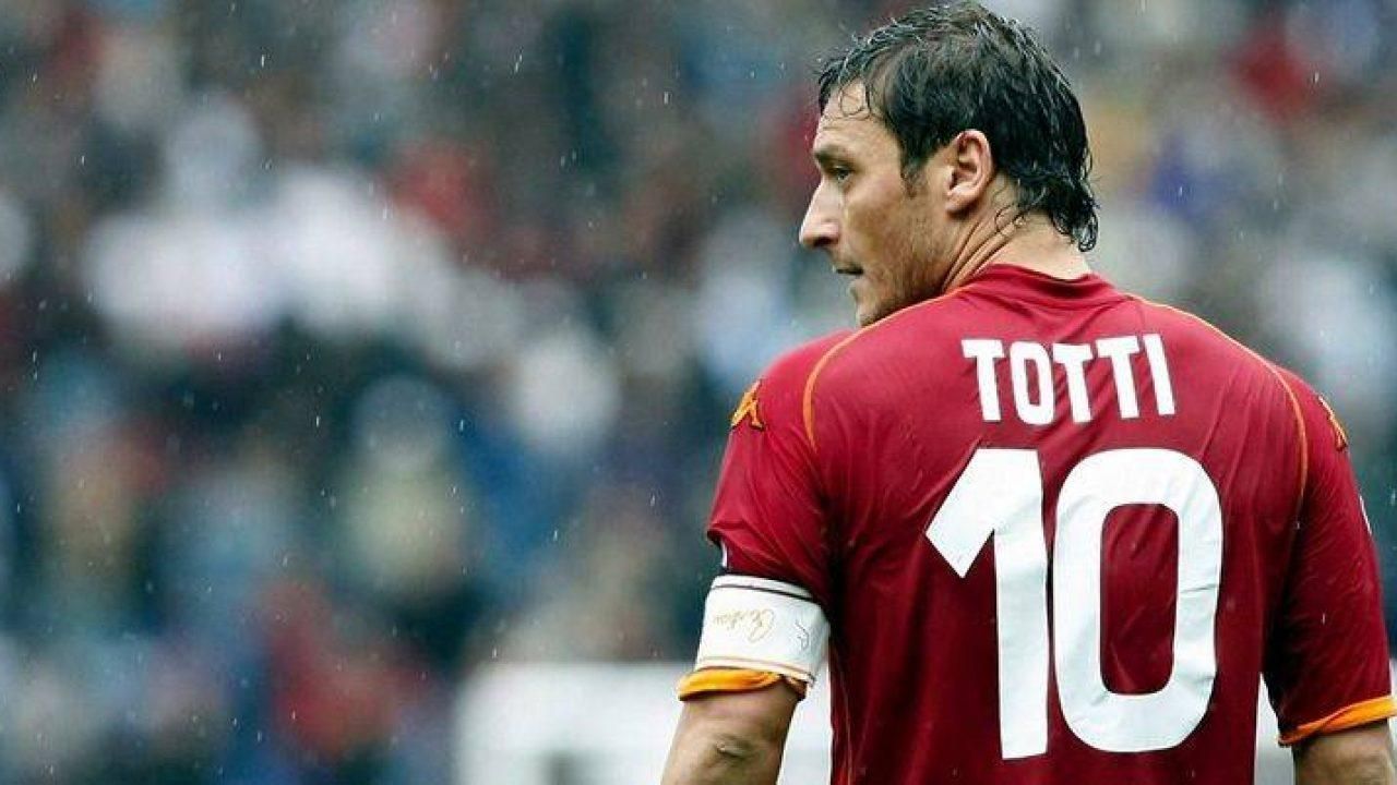 Отец легендарного итальянского футболиста умер от COVID-19 Отец легендарного итальянского футболиста умер от COVID-19