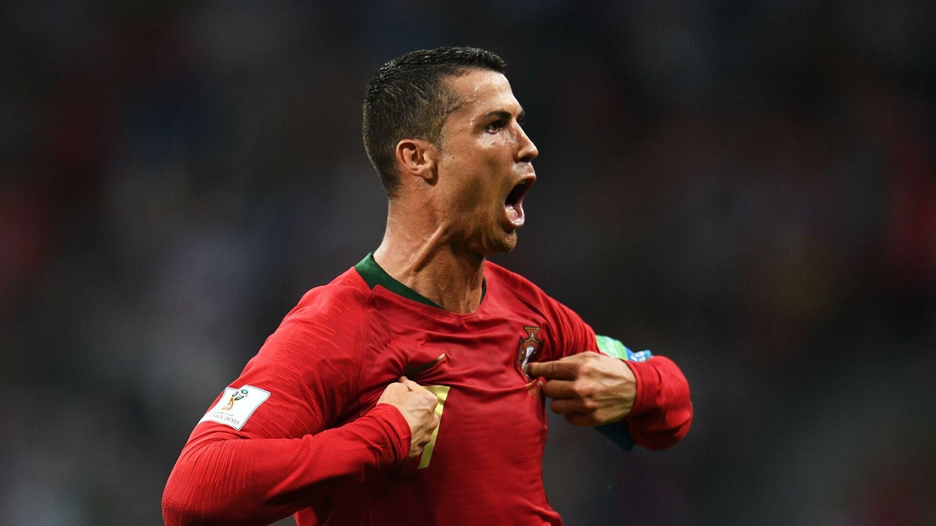 Роналду хоче хитрощами скоротити свій карантин перед матчем з "Динамо" Роналду хоче хитрощами скоротити свій карантин перед матчем з "Динамо"