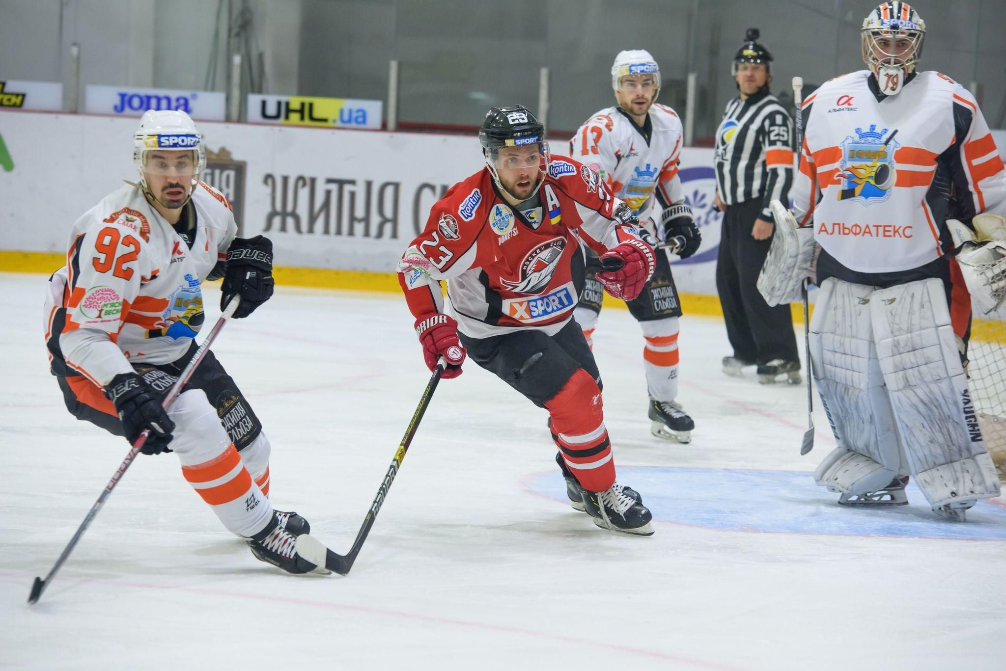 "Кременчук" зрівняв рахунок у фінальній серії плей-офф УХЛ "Кременчук" зрівняв рахунок у фінальній серії плей-офф УХЛ