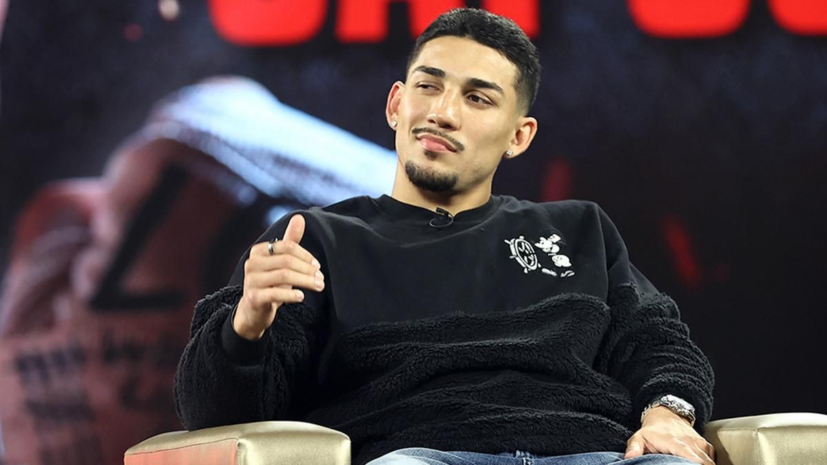 Лопес обратился к украинским фанатам и призвал смотреть бой с Ломаченко: видео Лопес обратился к украинским фанатам и призвал смотреть бой с Ломаченко: видео