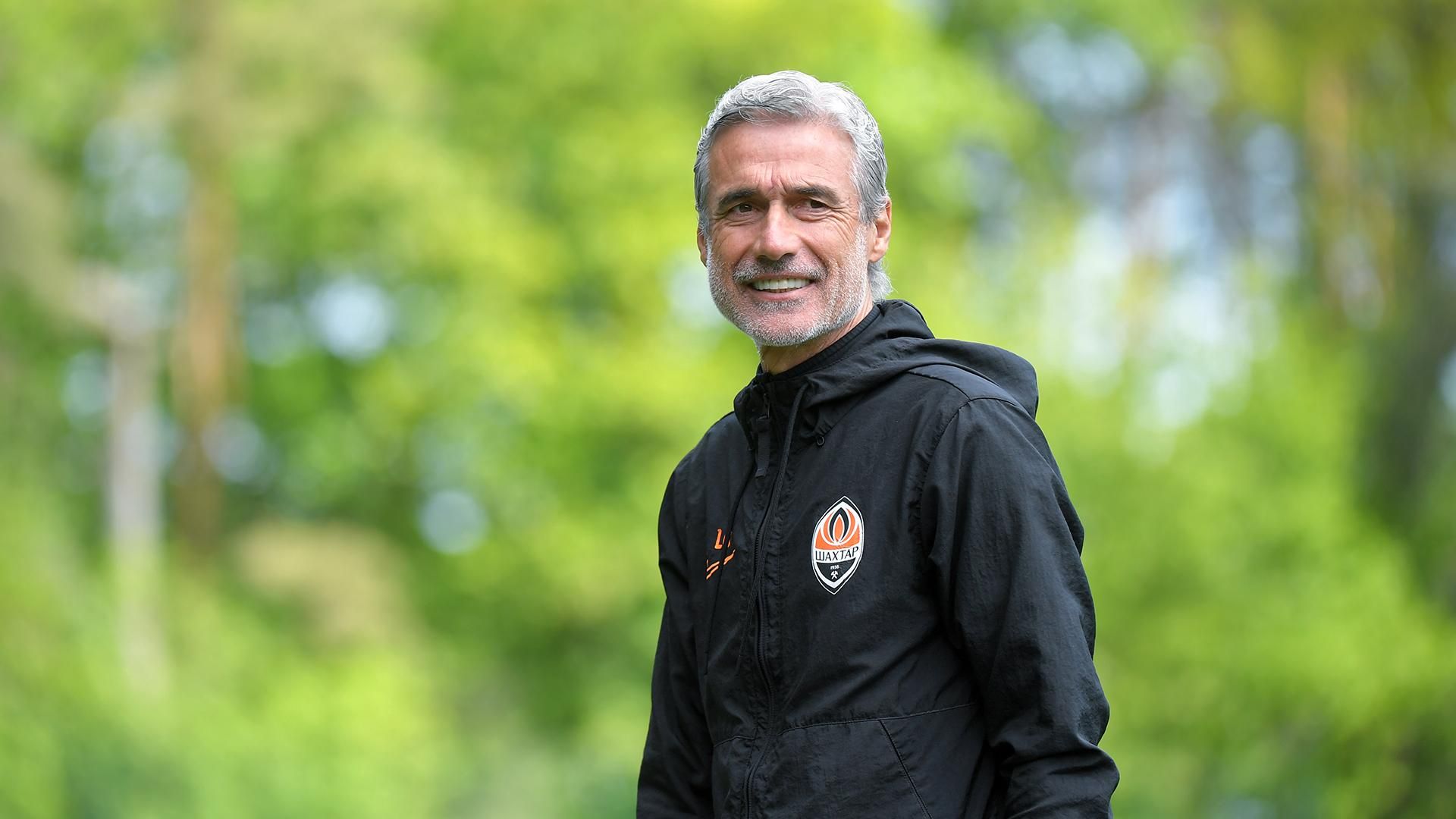 Каштру розповів про грандіозні проблеми "Шахтаря" перед матчем з "Реалом" Каштру розповів про грандіозні проблеми "Шахтаря" перед матчем з "Реалом"