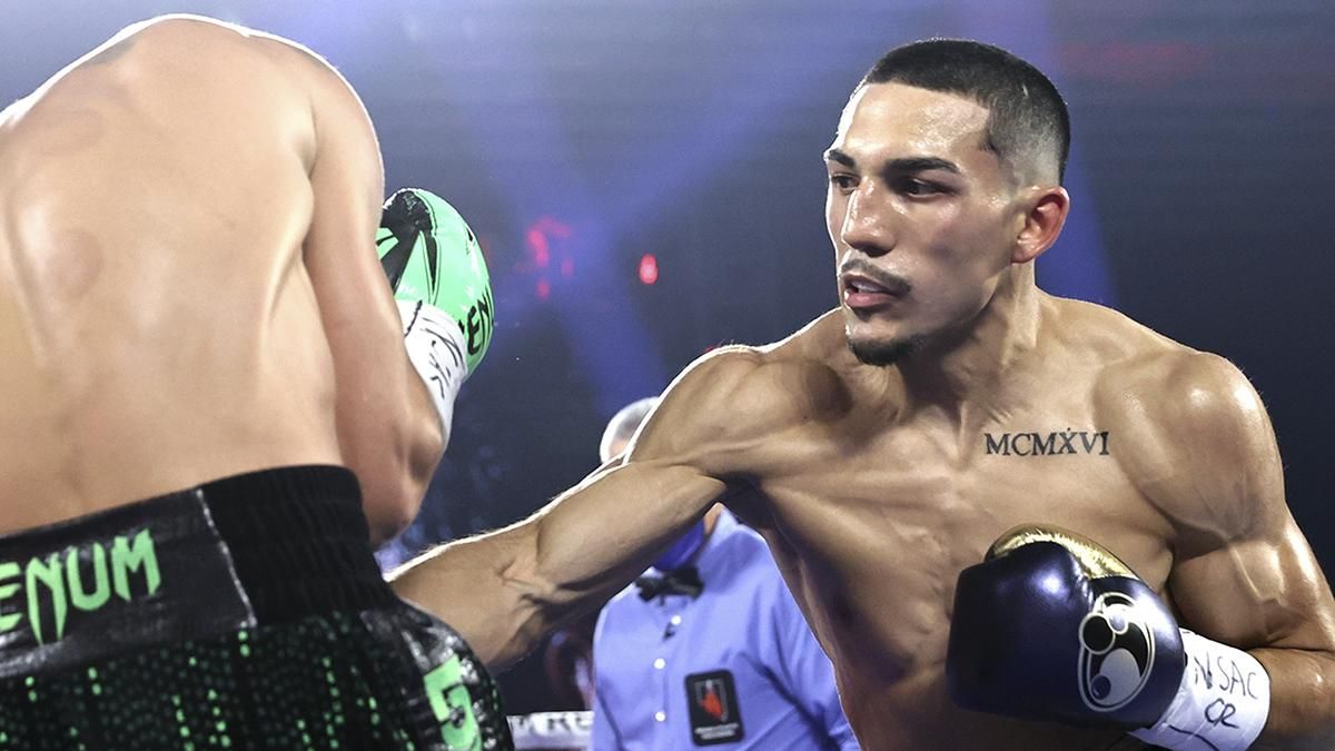 Карколомне сальто: як Лопес відсвяткував перемогу над Ломаченком – відео Карколомне сальто: як Лопес відсвяткував перемогу над Ломаченком – відео