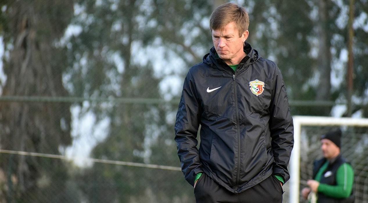 "Ворскла" залишилися без тренера перед матчем УПЛ: у Максимова таки коронавірус "Ворскла" залишилися без тренера перед матчем УПЛ: у Максимова таки коронавірус