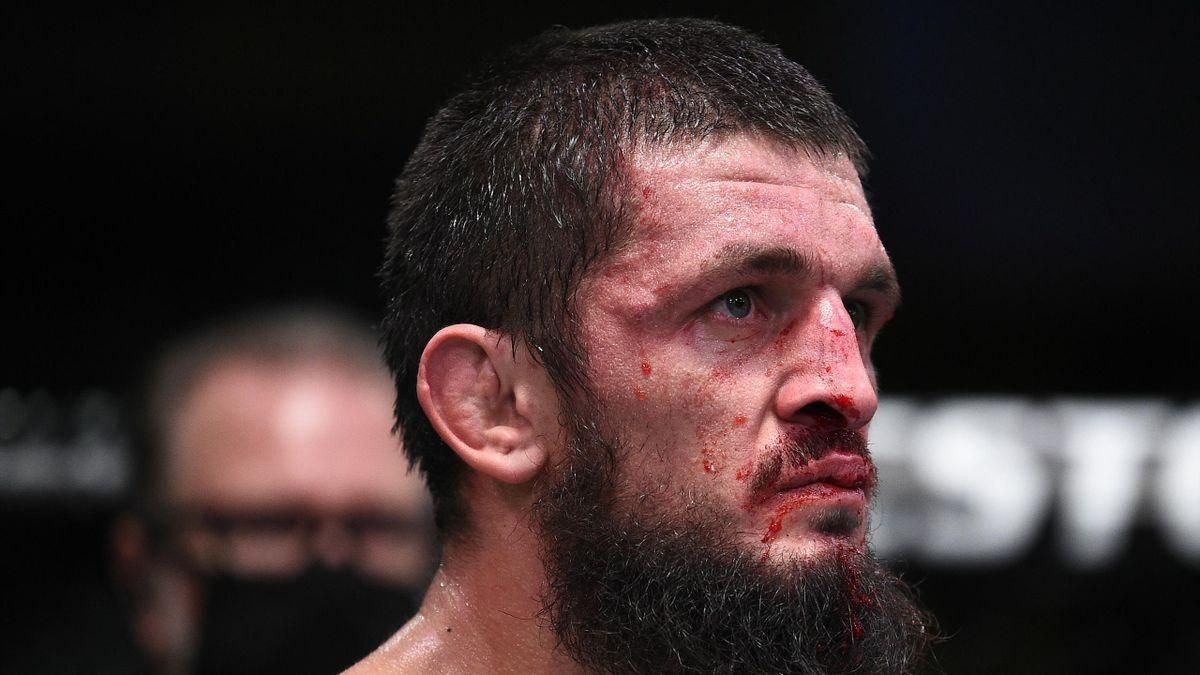 Російські бійці UFC назвали героєм вбивцю шкільного вчителя у Франції