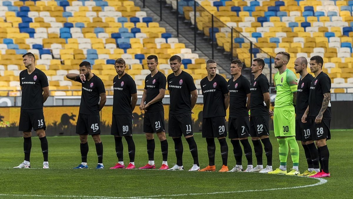 "Заря" в боевом составе отправилась в Лестер: заявка "Заря" в боевом составе отправилась в Лестер: заявка