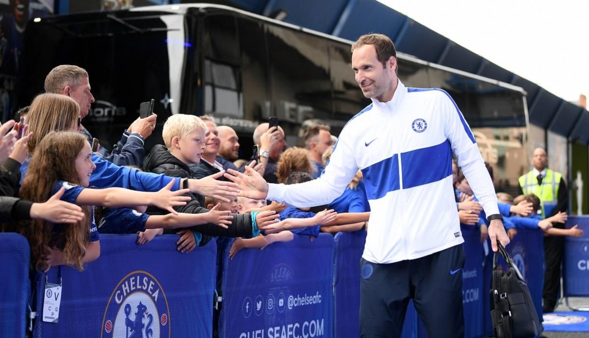 Стопами Шовковського: легендарний голкіпер Чех відновлює кар'єру у "Челсі" Стопами Шовковського: легендарний голкіпер Чех відновлює кар'єру у "Челсі"