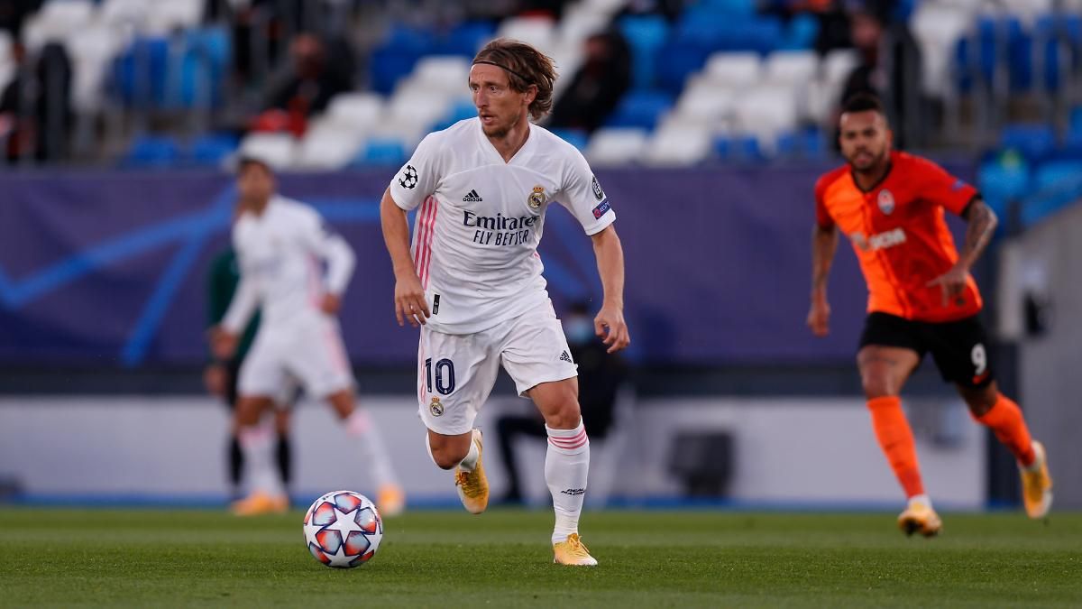 Гол Модріча у ворота "Шахтаря" визнаний найкращим у Лізі чемпіонів: відео Гол Модріча у ворота "Шахтаря" визнаний найкращим у Лізі чемпіонів: відео