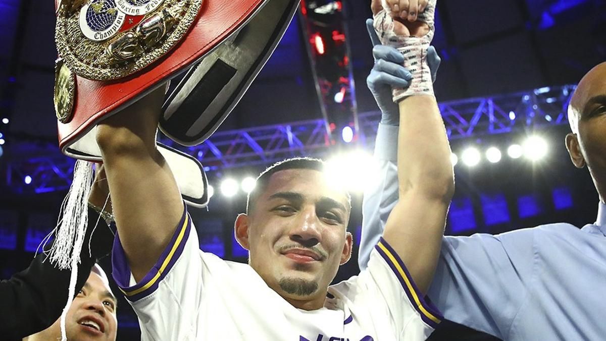 Он ушел, как оскорбленный неудачник: Лопес продолжает насмехаться над Ломаченко Он ушел, как оскорбленный неудачник: Лопес продолжает насмехаться над Ломаченко