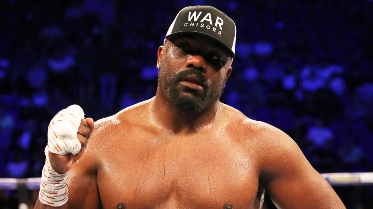 Чисора записал Усику горячее послание прямо из бани: видео Чисора записал Усику горячее послание прямо из бани: видео