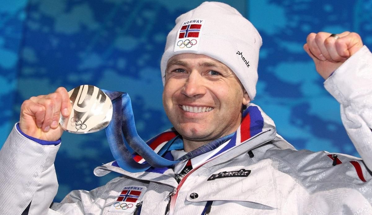 "Король біатлону" Бйорндален здобув 14-у медаль Олімпіади – все завдяки допінгу росіянина