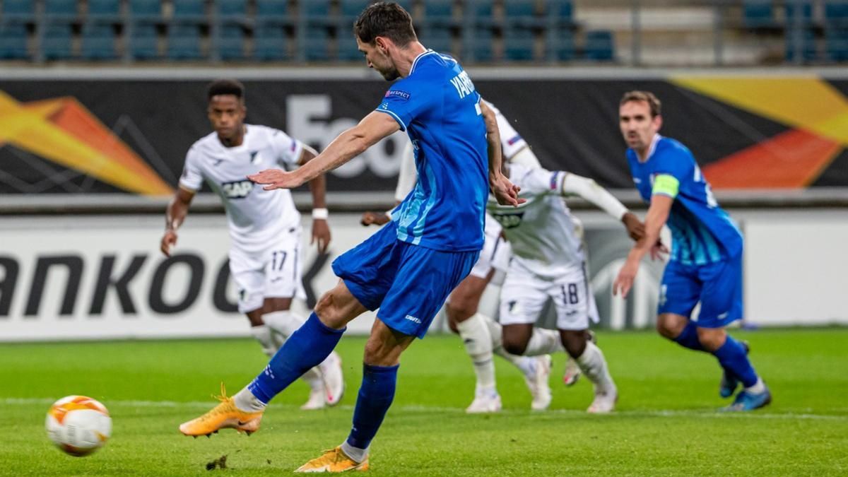 Як українець Яремчук не реалізував пенальті та став найгіршим гравцем матчу Ліги Європи: відео Як українець Яремчук не реалізував пенальті та став найгіршим гравцем матчу Ліги Європи: відео