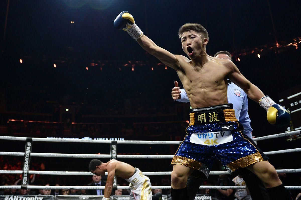 Потенциальный соперник Ломаченко нокаутировал Молоуни, защитив титулы: видео Потенциальный соперник Ломаченко нокаутировал Молоуни, защитив титулы: видео