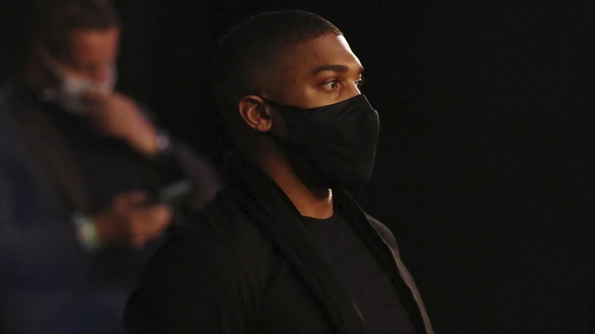 Джошуа 100% поб'ється з Усиком Джошуа 100% поб'ється з Усиком