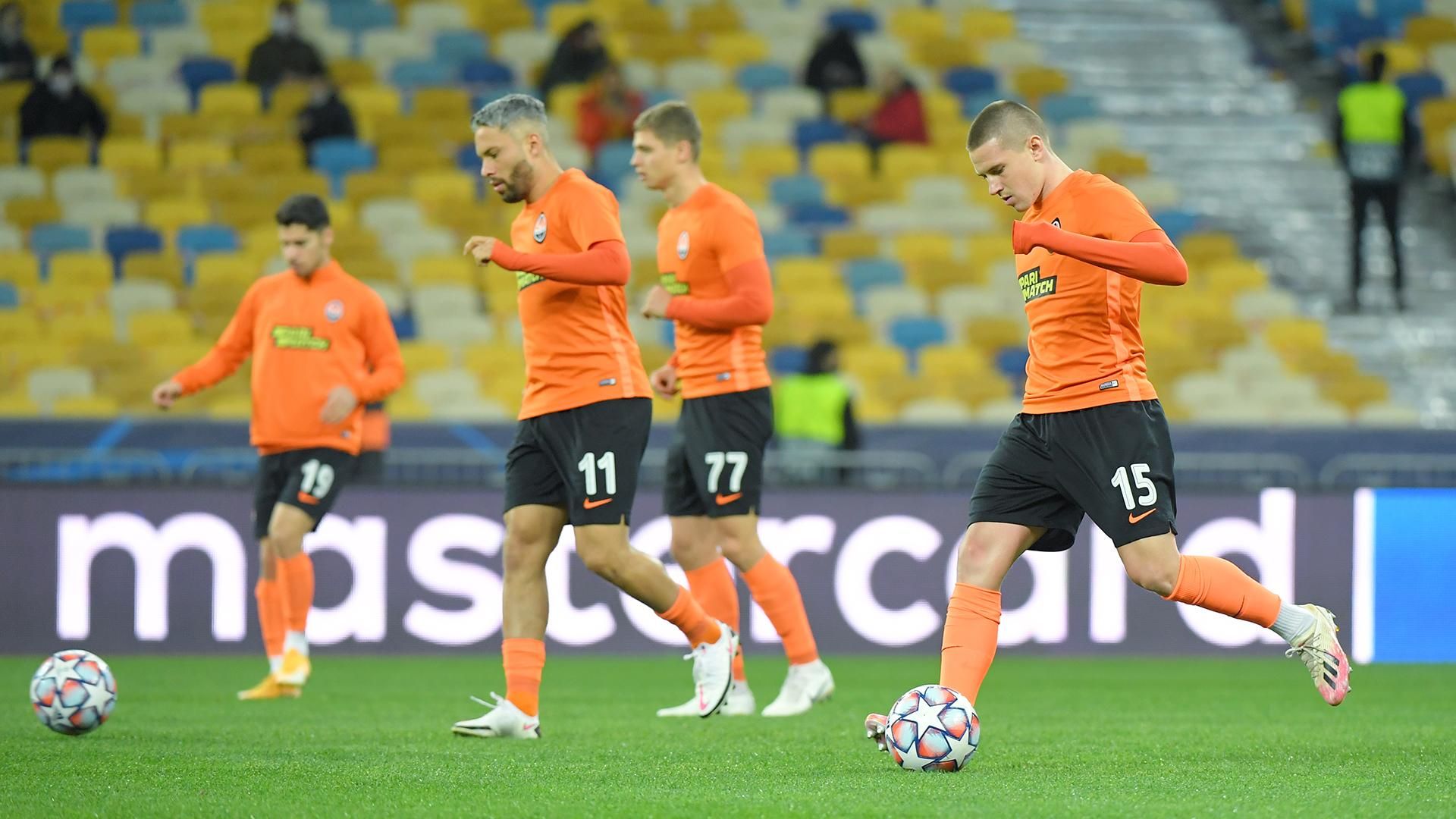 "Шахтер" – "Боруссия" М: стартовые составы команд на матч Лиги чемпионов "Шахтер" – "Боруссия" М: стартовые составы команд на матч Лиги чемпионов