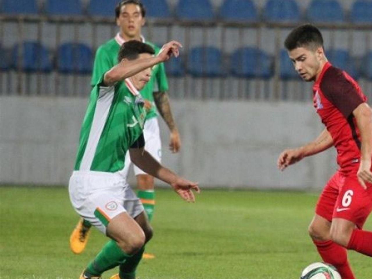 У Москві жорстоко побили відомого азербайджанського футболіста Аскелова У Москві жорстоко побили відомого азербайджанського футболіста Аскелова