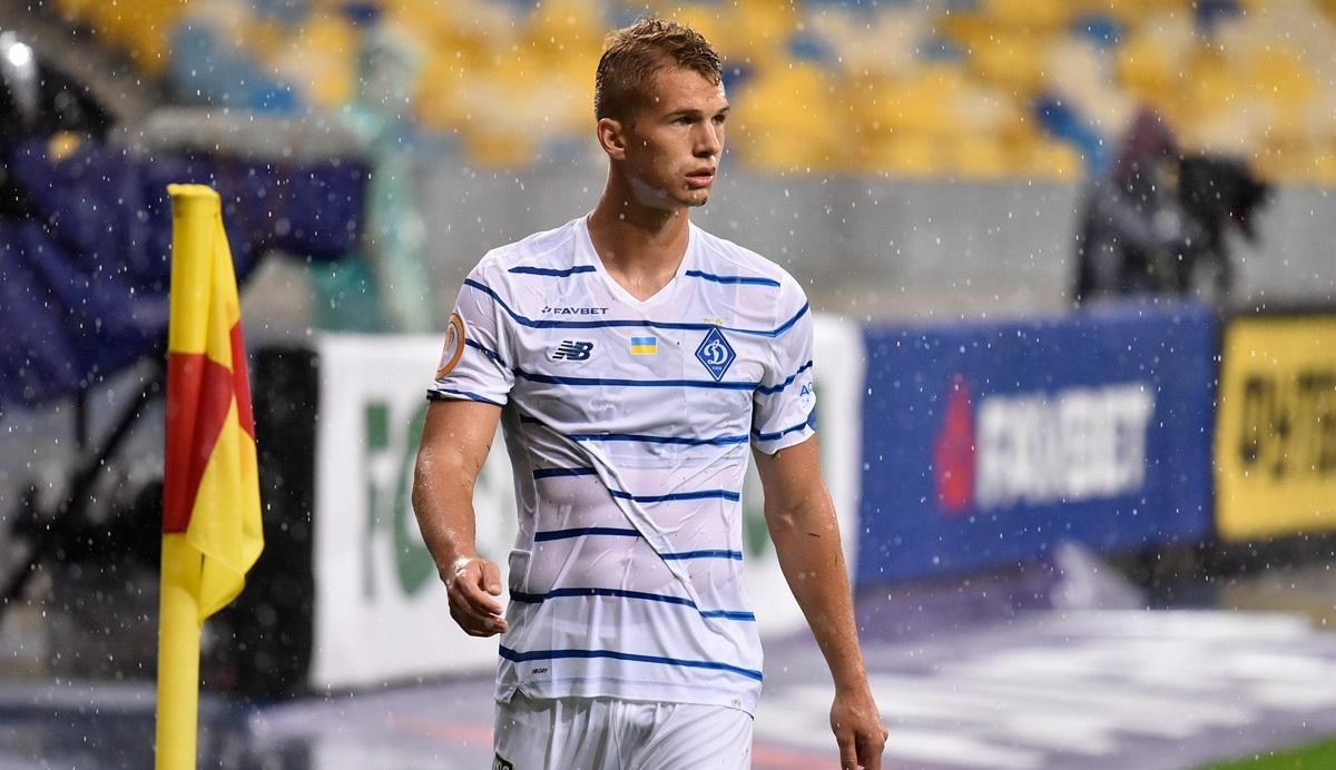 Единственный нападающий "Динамо" Супряга заболел COVID-19 перед матчем с "Шахтером", – СМИ Единственный нападающий "Динамо" Супряга заболел COVID-19 перед матчем с "Шахтером", – СМИ