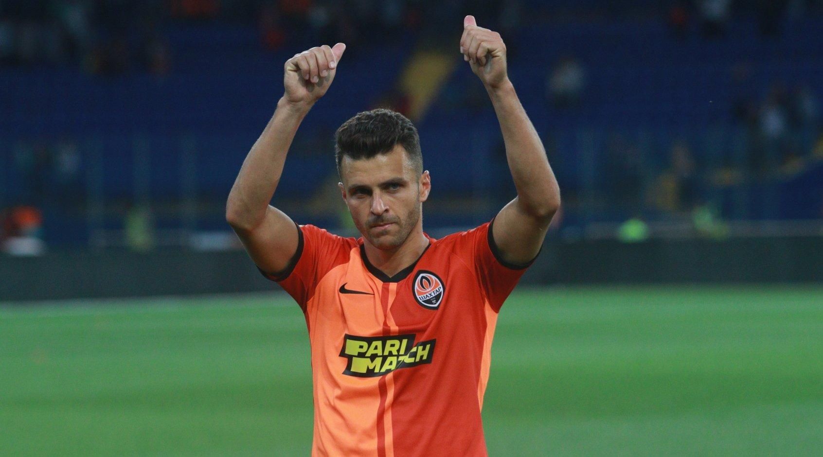 "Шахтар" прифотошопив футболіста, якого не покликав для командного фото "Шахтар" прифотошопив футболіста, якого не покликав для командного фото