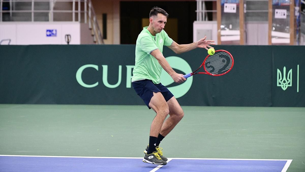 Украинский теннисист Стаховский одержал вторую подряд победу, одолев россиянина Украинский теннисист Стаховский одержал вторую подряд победу, одолев россиянина