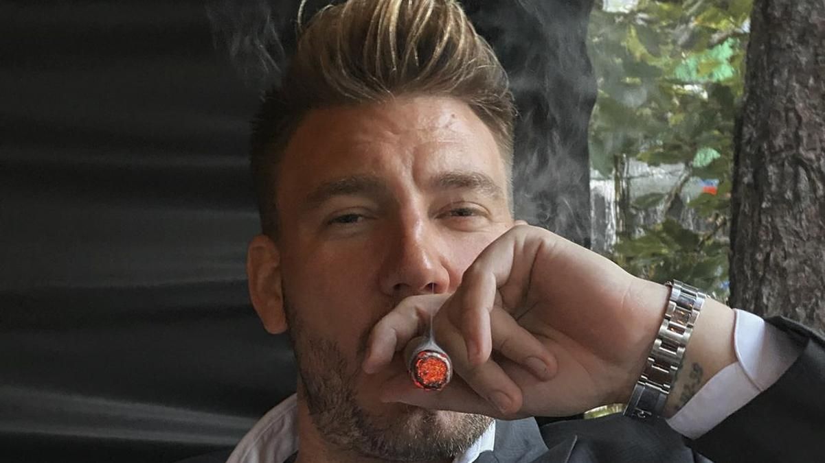 Відомий горе-футболіст Бендтнер хотів грати в "Динамо" Відомий горе-футболіст Бендтнер хотів грати в "Динамо"