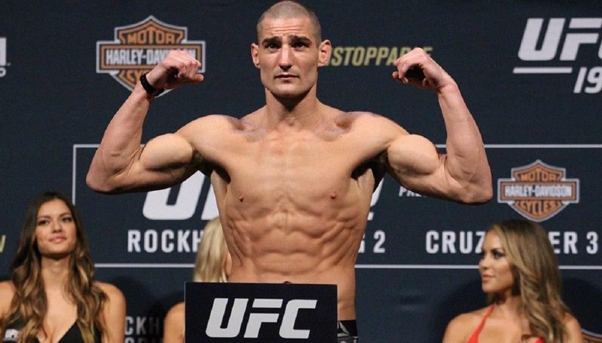 2 победы за 14 дней: боец героически вернулся в UFC после жуткого ДТП – видео нокаута 2 победы за 14 дней: боец героически вернулся в UFC после жуткого ДТП – видео нокаута