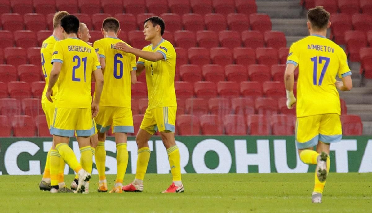 Казахстан в Лиге наций забил роскошный гол со своей половины поля: видео