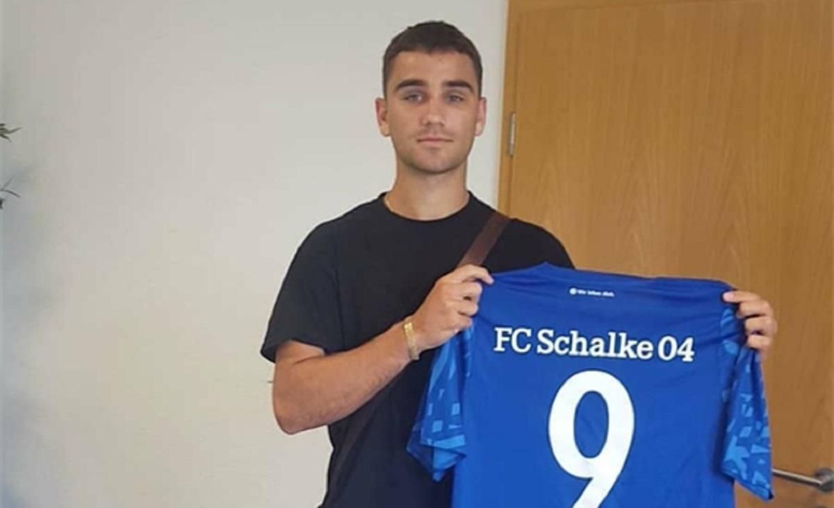 Юний талант німецького "Шальке" виявив бажання грати за збірну України Юний талант німецького "Шальке" виявив бажання грати за збірну України