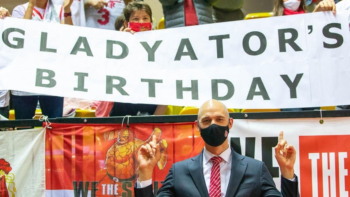 Экс-баскетболист сборной Украины Гладырь стал тренером "Монако" Экс-баскетболист сборной Украины Гладырь стал тренером "Монако"