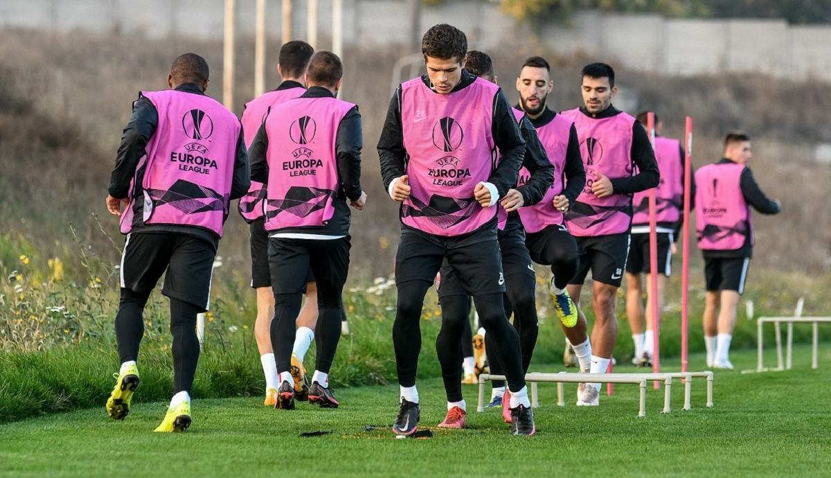 Кого взяв Скрипник на важливий матч Ліги Європи проти АЕКа: заявка "Зорі" Кого взяв Скрипник на важливий матч Ліги Європи проти АЕКа: заявка "Зорі"