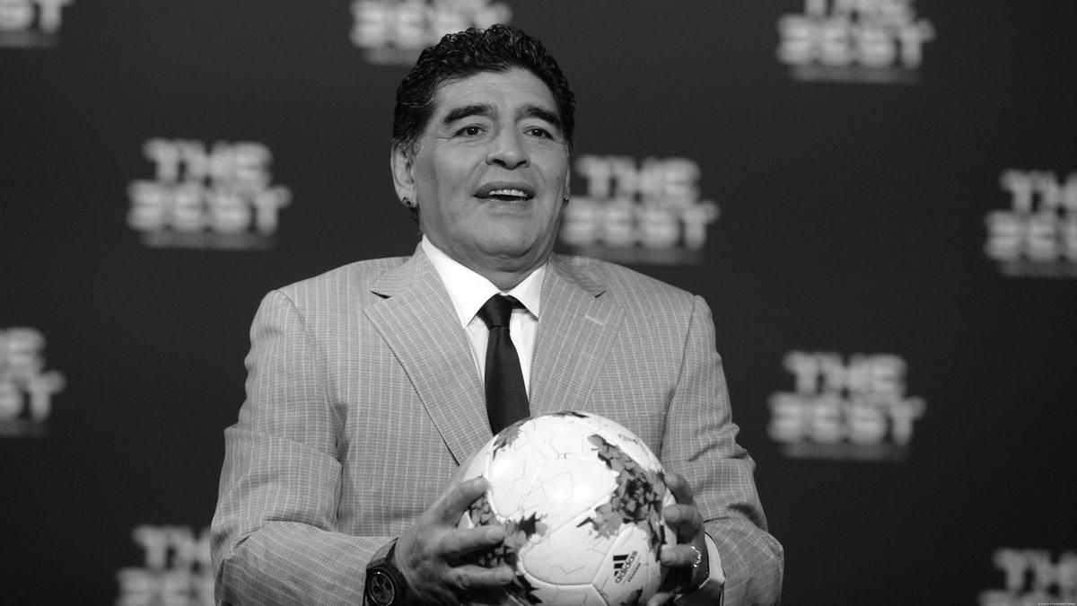 Похорон Диего Марадоны – смотреть онлайн трансляцию церемонии Похорон Диего Марадоны – смотреть онлайн трансляцию церемонии