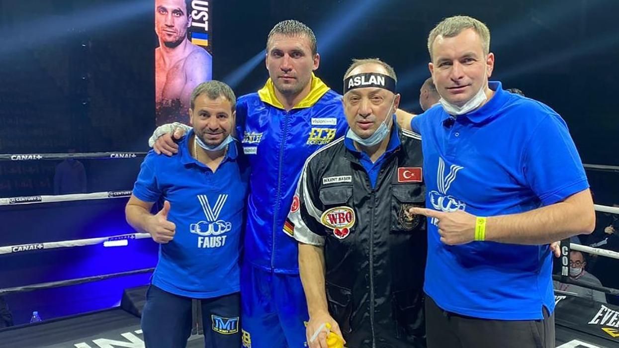 Выхрист - Соколовски - результат боя 27.11.2020, кто победил Выхрист - Соколовски - результат боя 27.11.2020, кто победил