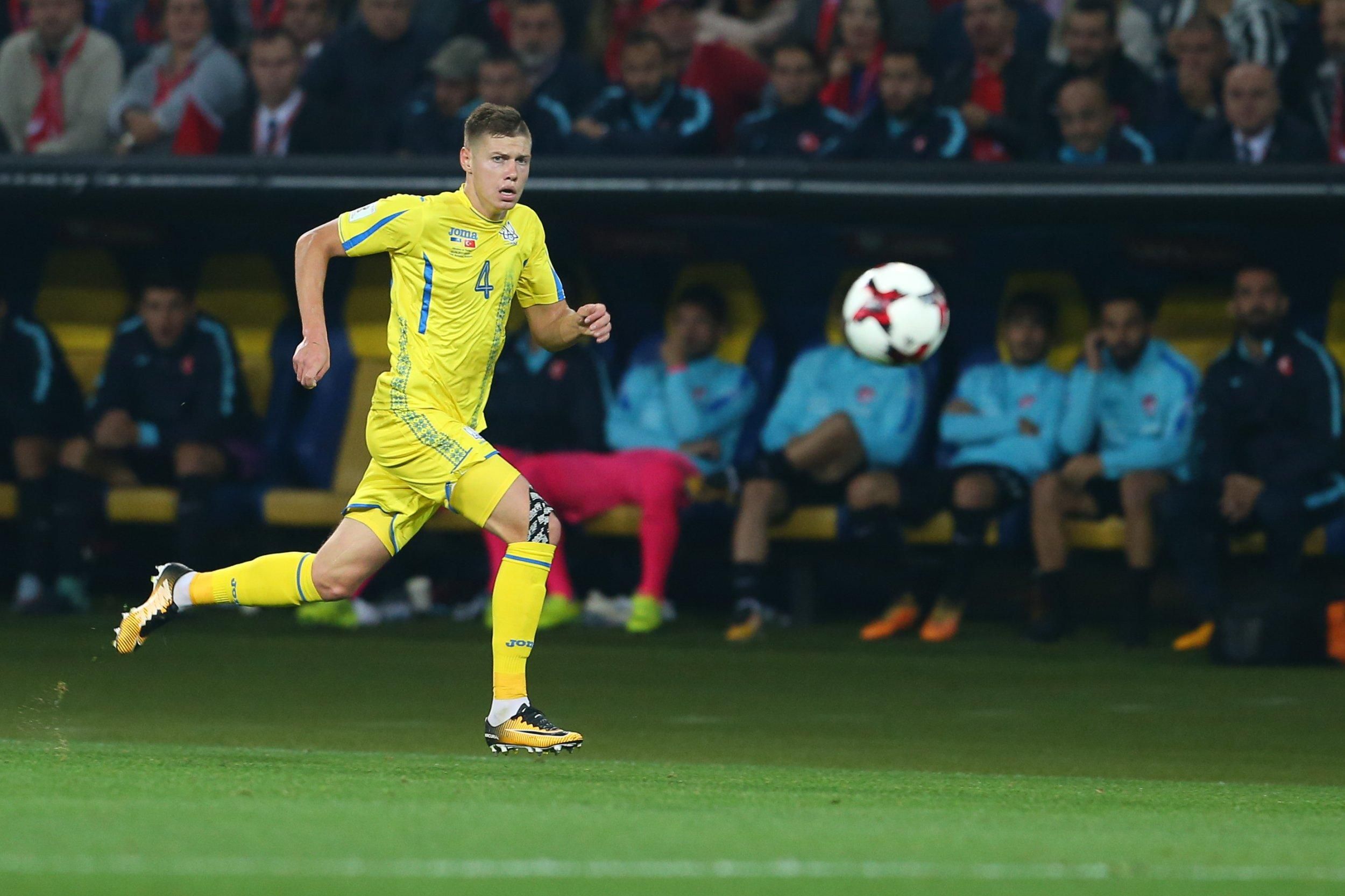 Футболист сборной Украины Матвиенко подтвердил переговоры о переходе в "Наполи" Футболист сборной Украины Матвиенко подтвердил переговоры о переходе в "Наполи"