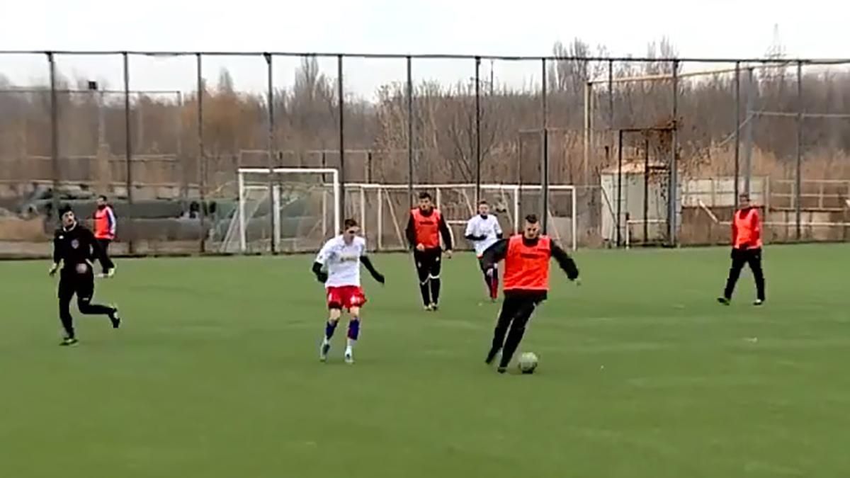 Оккупанты создали в Донецке фейковый футбольный клуб "Шахтер" Оккупанты создали в Донецке фейковый футбольный клуб "Шахтер"