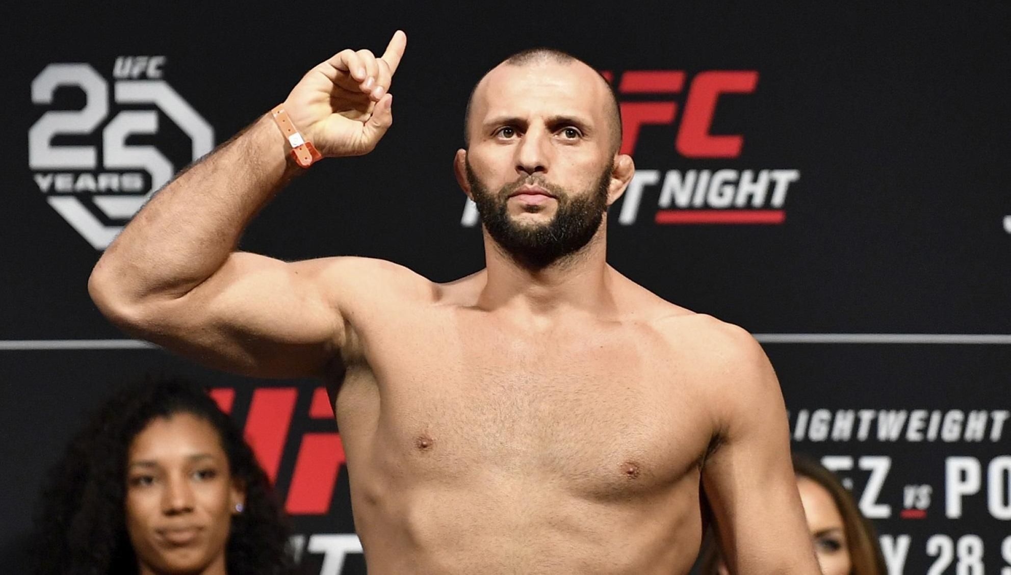 Российский боец UFC устроил пьяную драку на свадьбе: видео Российский боец UFC устроил пьяную драку на свадьбе: видео