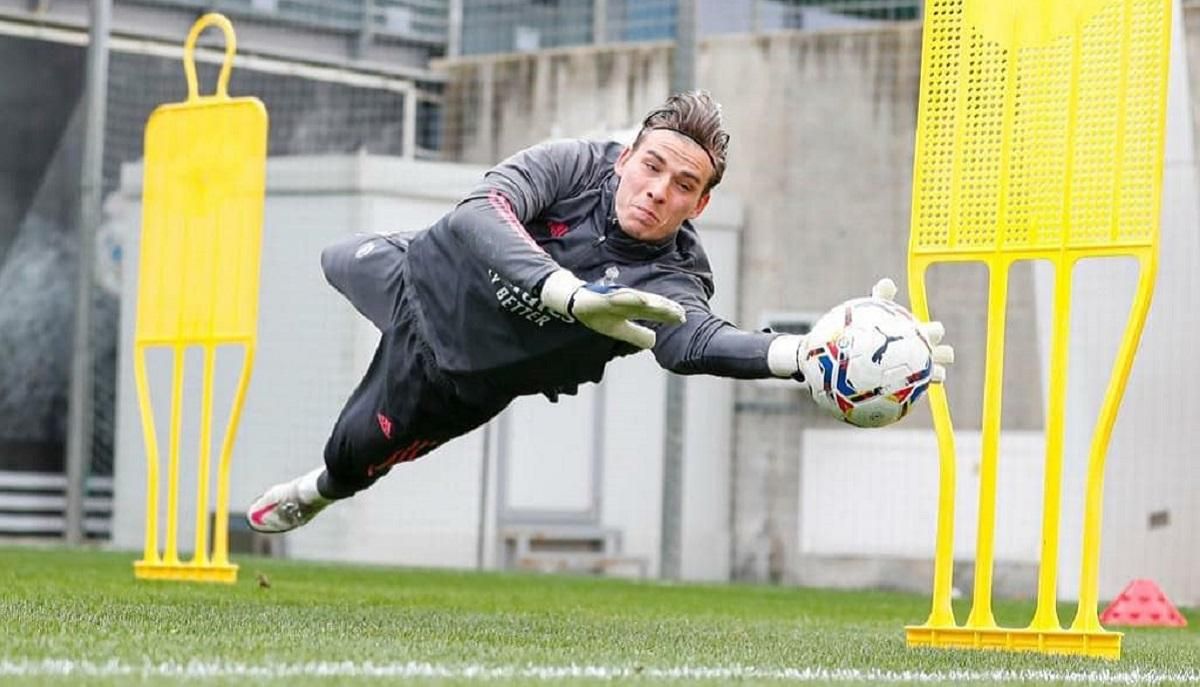 Дебют Луніна не за горами: Куртуа після ганебних помилок не тренується з Реалом Дебют Луніна не за горами: Куртуа після ганебних помилок не тренується з Реалом