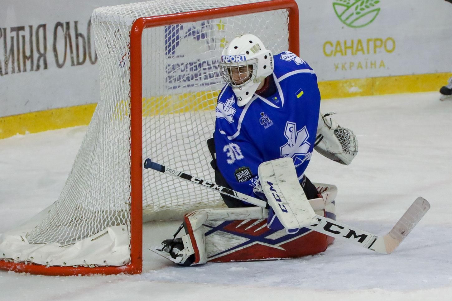 18-летний вратарь Сокола стал лучшим голкипером УХЛ в начале сезона 18-летний вратарь Сокола стал лучшим голкипером УХЛ в начале сезона