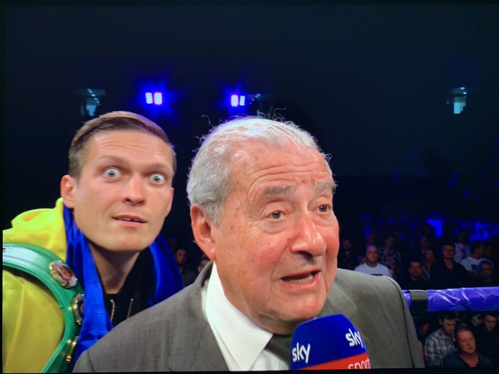 Промоутер Ломаченко хочет подписать контракт с Усиком Промоутер Ломаченко хочет подписать контракт с Усиком