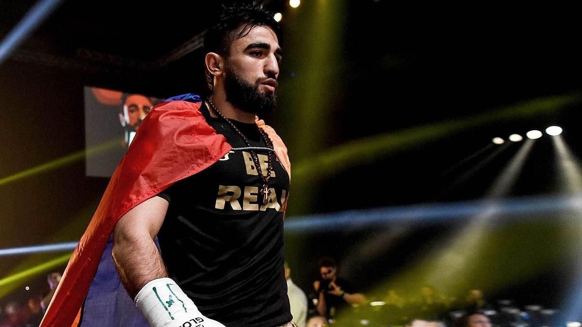 Вірменин встояв після нокдауну та нокаутував росіянина потужним ударом у печінку: відео Вірменин встояв після нокдауну та нокаутував росіянина потужним ударом у печінку: відео