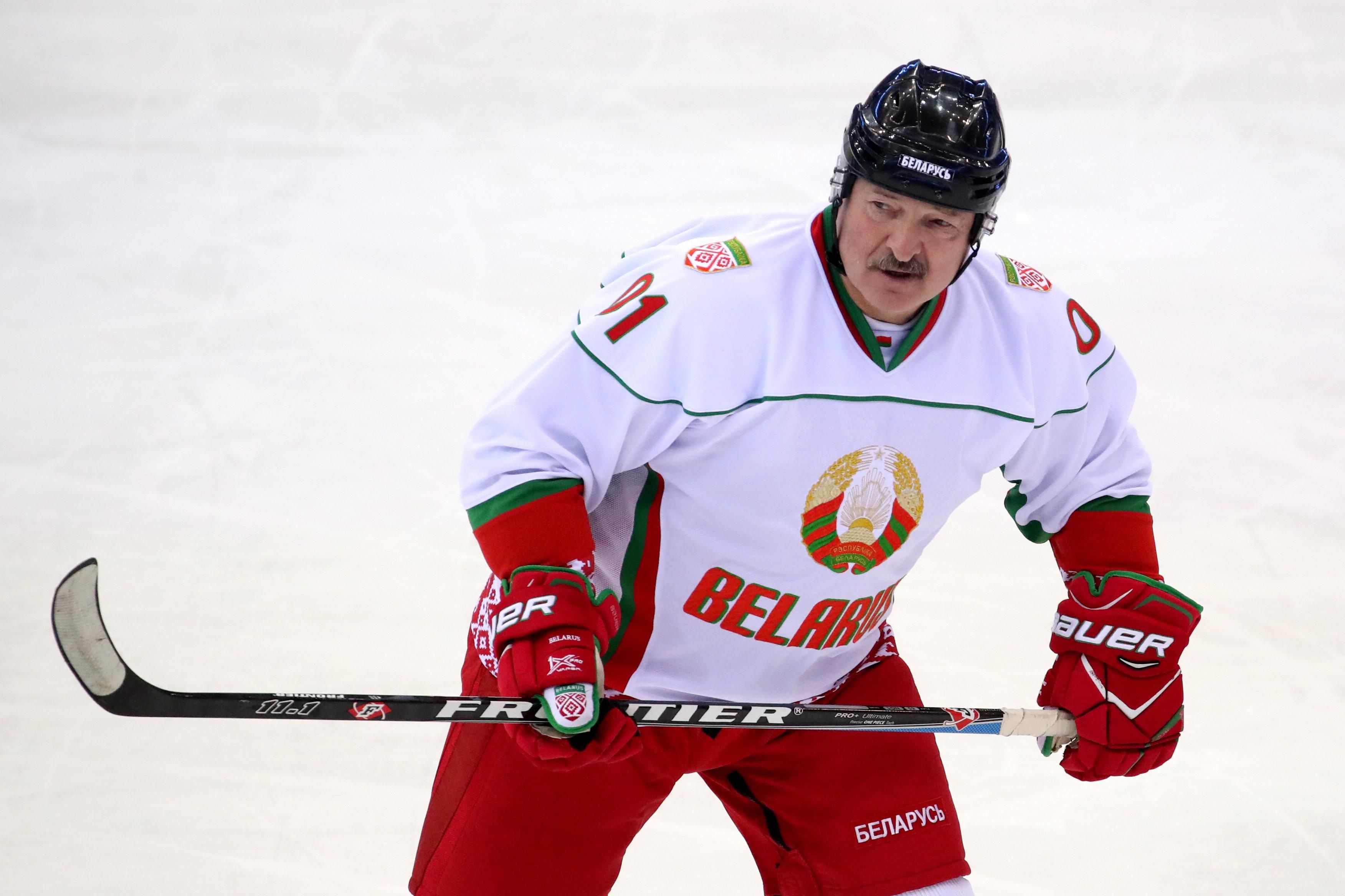 Лукашенко не пустят на Олимпиаду и не дадут денег: МОК применил санкции Лукашенко не пустят на Олимпиаду и не дадут денег: МОК применил санкции