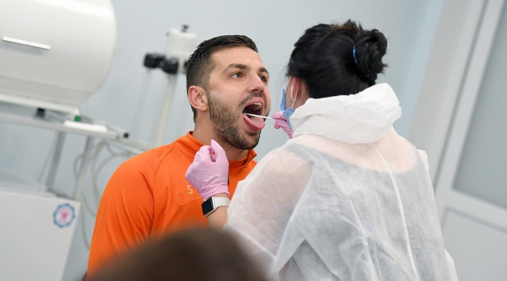 Шахтер сдал тесты на COVID-19 перед матчем с Интером: известны результаты Шахтер сдал тесты на COVID-19 перед матчем с Интером: известны результаты