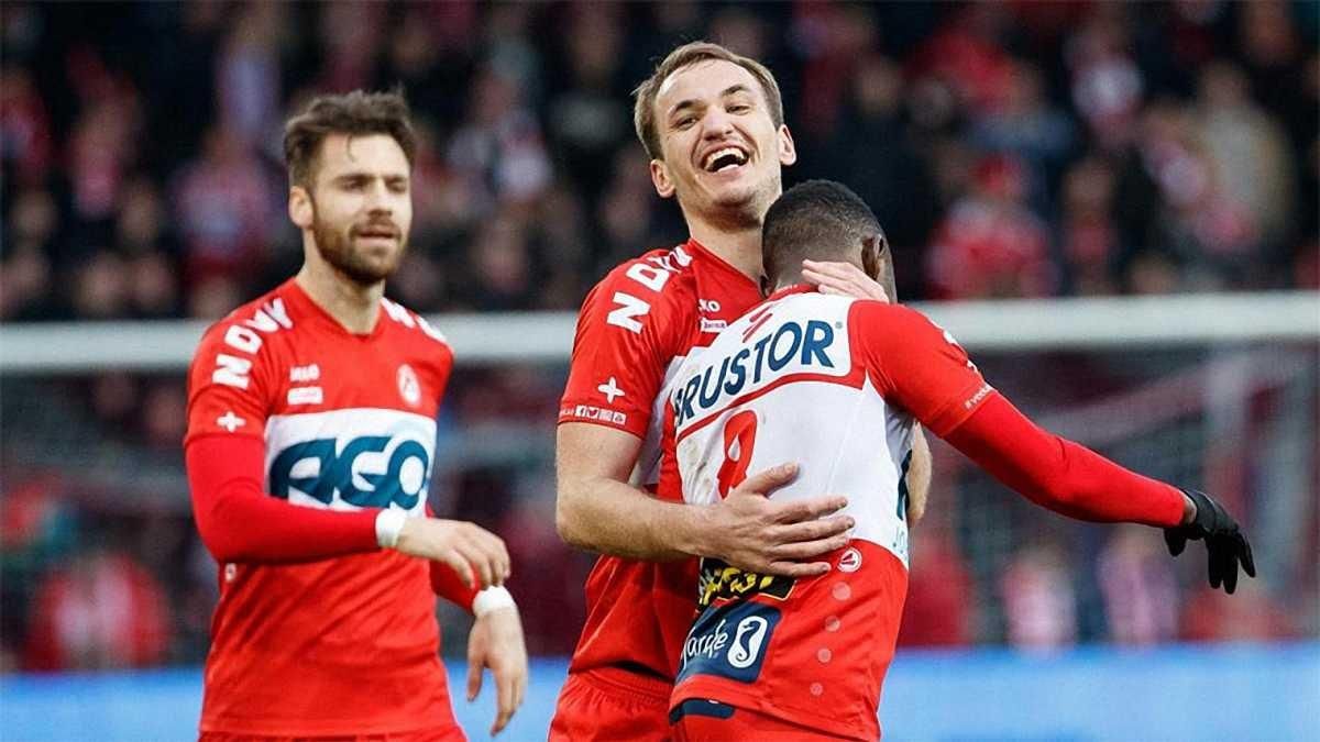 Макаренко не допоміг Кортрейку вирвати другу перемогу поспіль у Бельгії: відео Макаренко не допоміг Кортрейку вирвати другу перемогу поспіль у Бельгії: відео