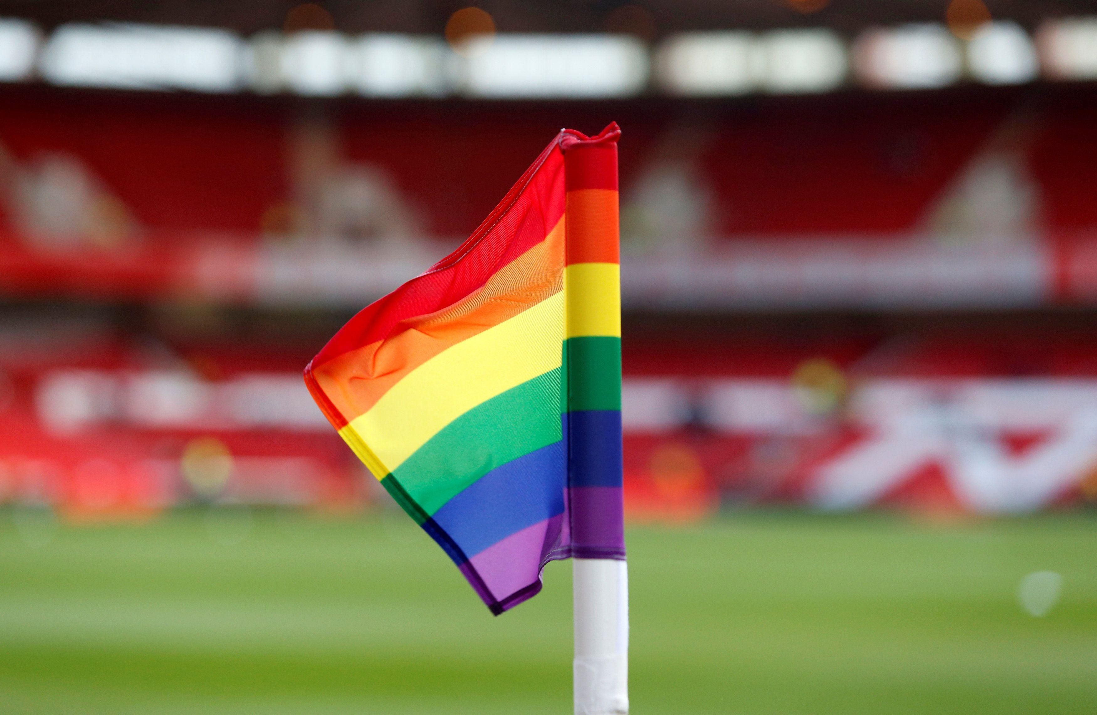 На чемпіонаті світу-2022 у Катарі дозволять ЛГБТ-прапори