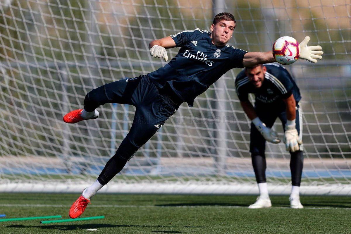 Украинец Лунин побил рекорд вратарей в Реале Украинец Лунин побил рекорд вратарей в Реале