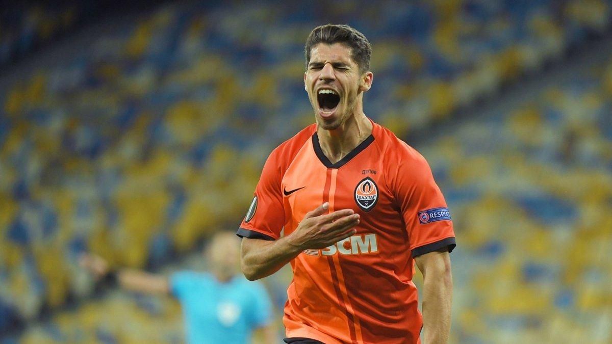 Клуби АПЛ полюють на джокера Шахтаря Соломона Клуби АПЛ полюють на джокера Шахтаря Соломона