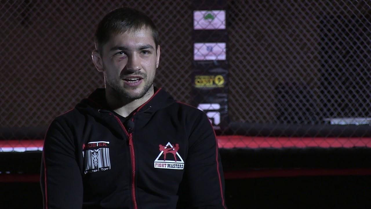 В стиле Ван Дамма: украинец эффектно нокаутировал россиянина ударом ногой в прыжке – видео В стиле Ван Дамма: украинец эффектно нокаутировал россиянина ударом ногой в прыжке – видео