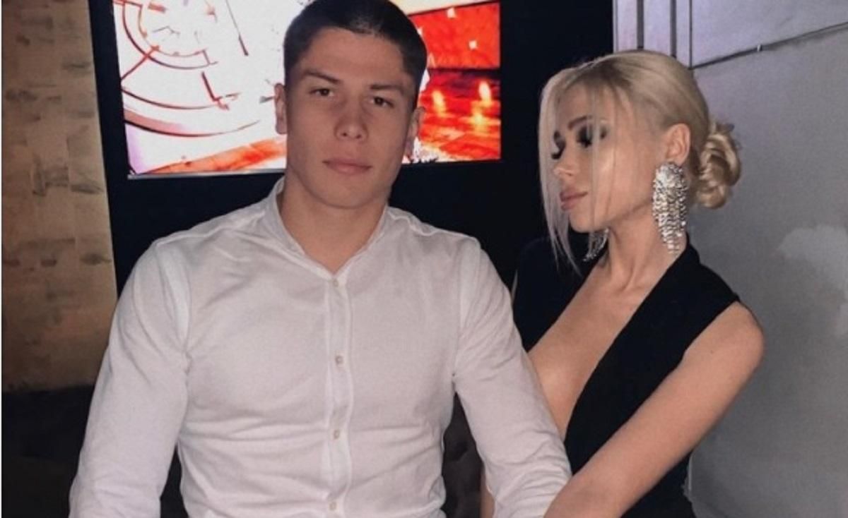 Колишня дівчина Попова закрутила роман з його партнером по збірній: фото красуні Колишня дівчина Попова закрутила роман з його партнером по збірній: фото красуні