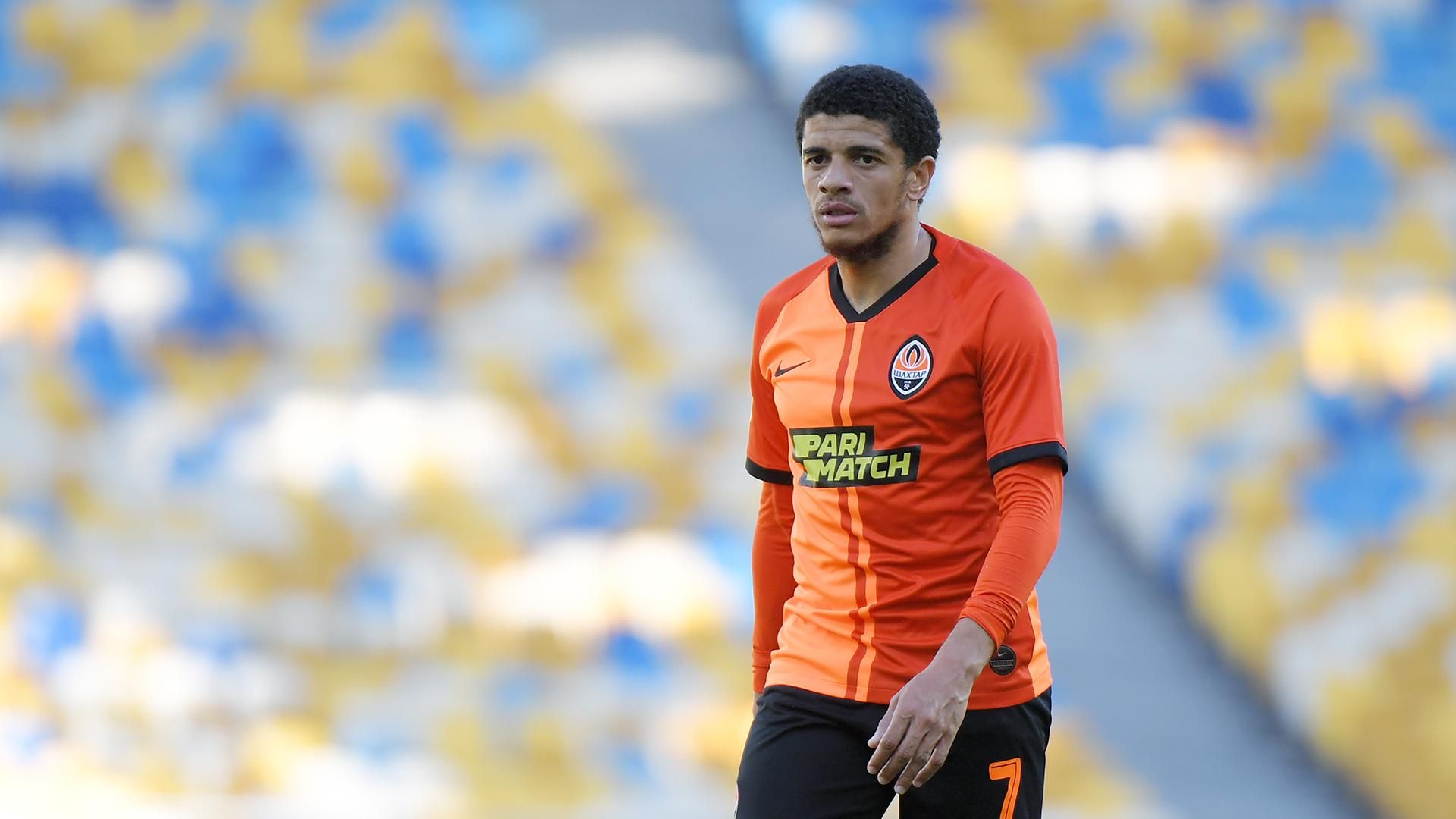 Шахтер готов отпустить Тайсона за смешные деньги Шахтер готов отпустить Тайсона за смешные деньги