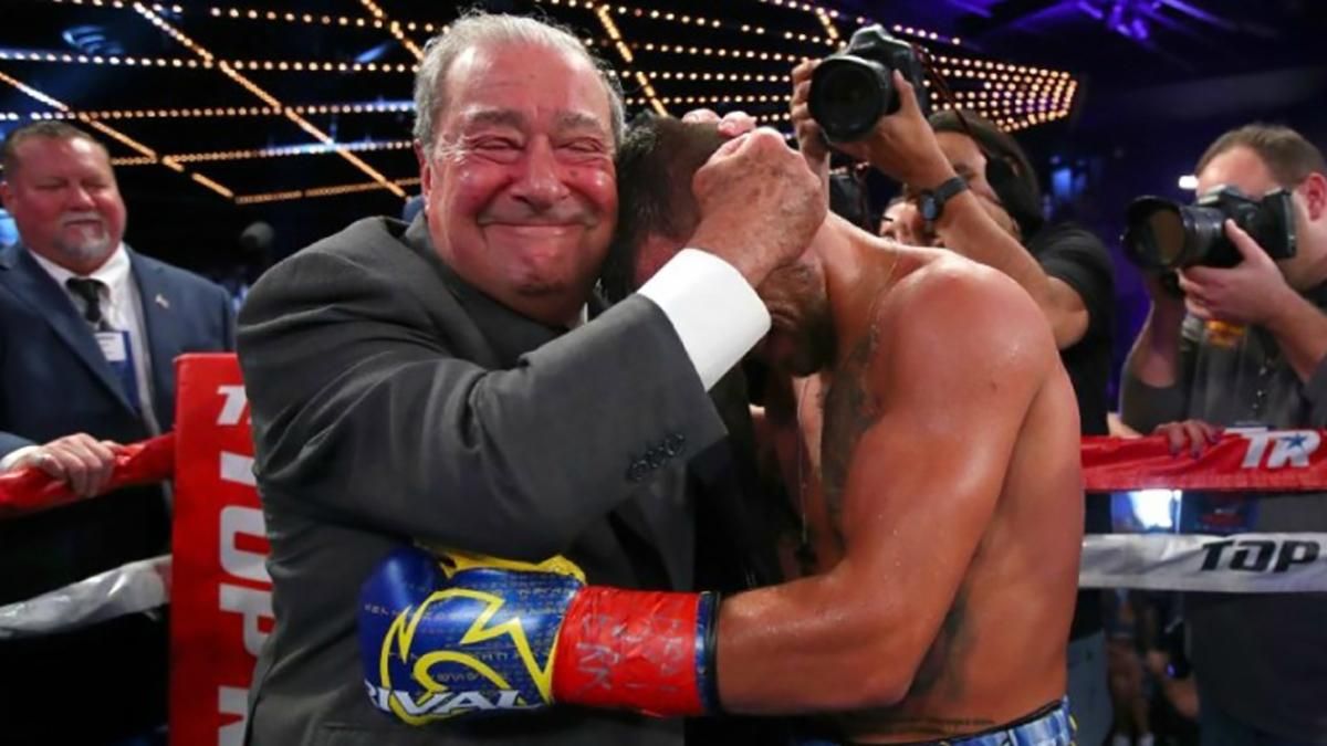 Комментарии Ломаченко такие же тупые, как Уайлдера, – промоутер украинца Комментарии Ломаченко такие же тупые, как Уайлдера, – промоутер украинца