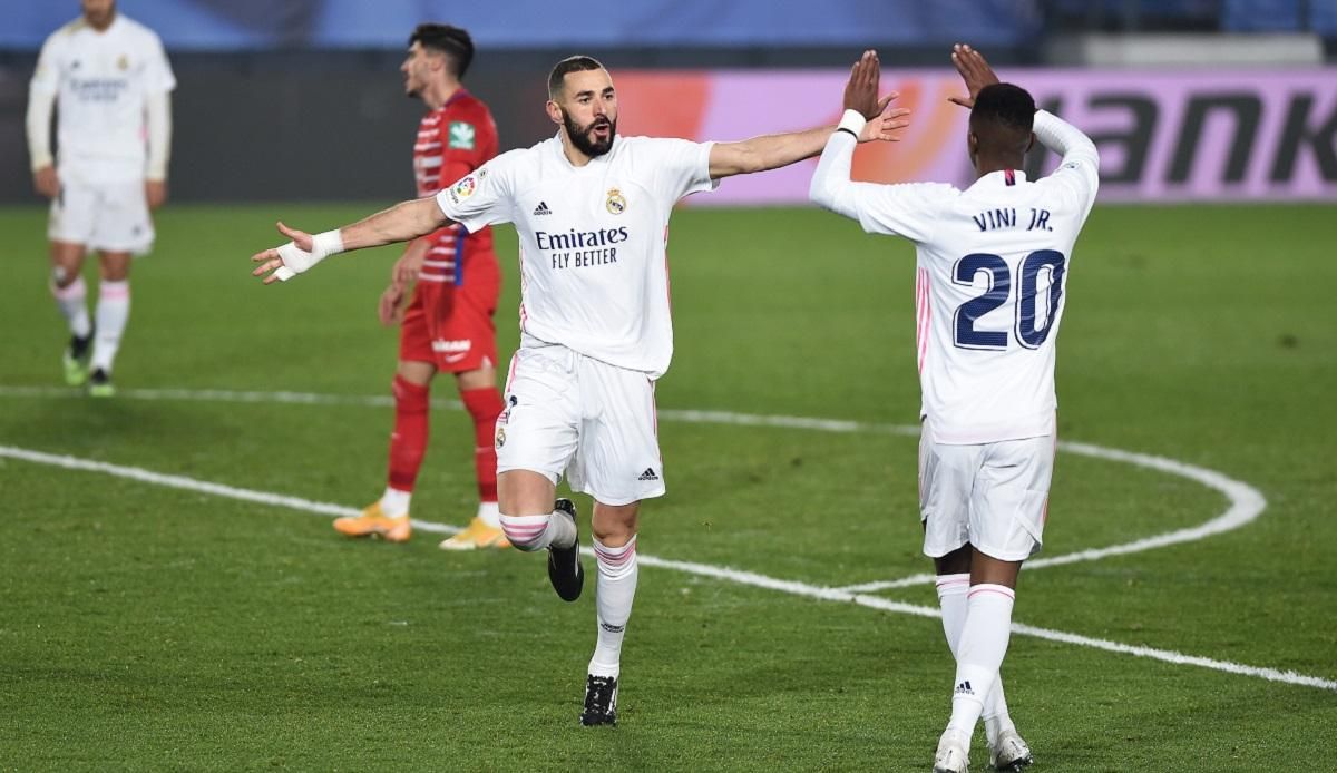 Реал на классе переиграл Гранаду и вплотную приблизился к лидеру Ла Лиги Атлетико: видео Реал на классе переиграл Гранаду и вплотную приблизился к лидеру Ла Лиги Атлетико: видео